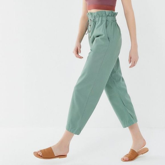 SOLD | UO TERRA HIGH WAISTED PAPER BAG BUTTON FLY PANT - Picture 1 of 8